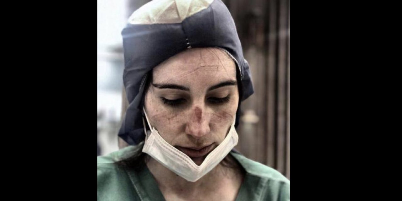 “Cuando uno está con un paciente, no se preocupa del dolor”. Solange Aracena (generación 2006),  urgencióloga.